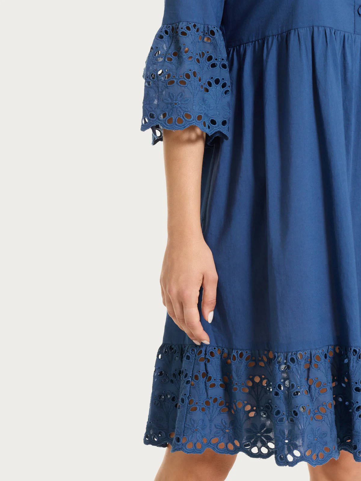 Ragno - Vestito con dettagli in Sangallo e Mussola di Cotone - Donna - World Fashion