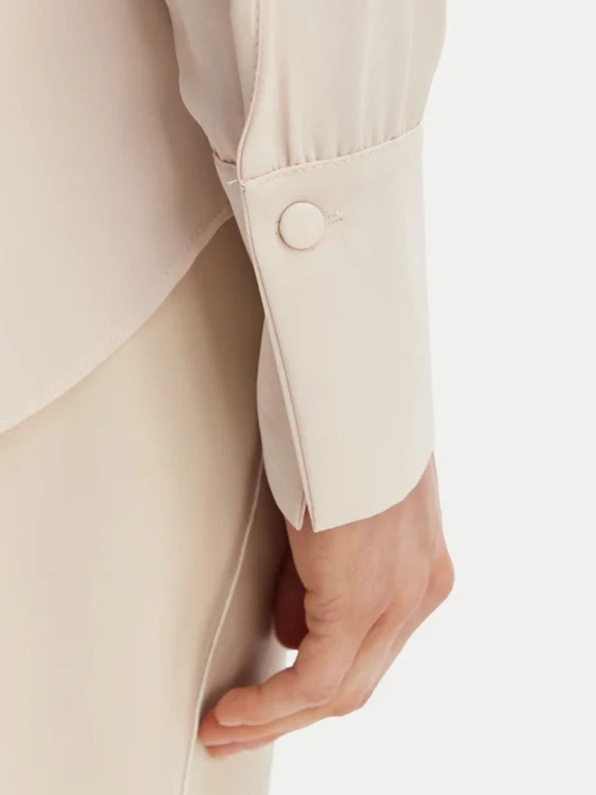 Rinascimento - Camicia con bottoni ricoperti in tessuto georgette - Donna - World Fashion