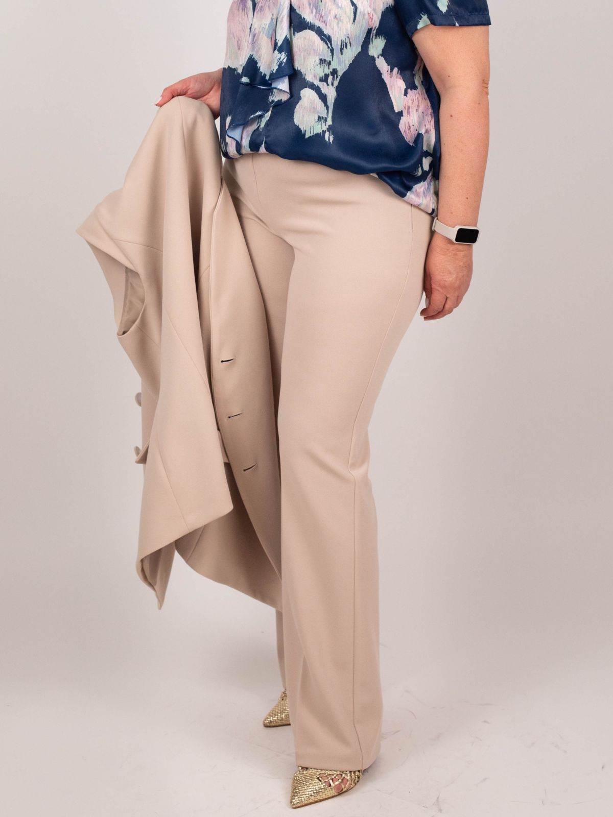 Rinascimento Curvy - Pantalone tessuto crépe dritto - Donna - World Fashion