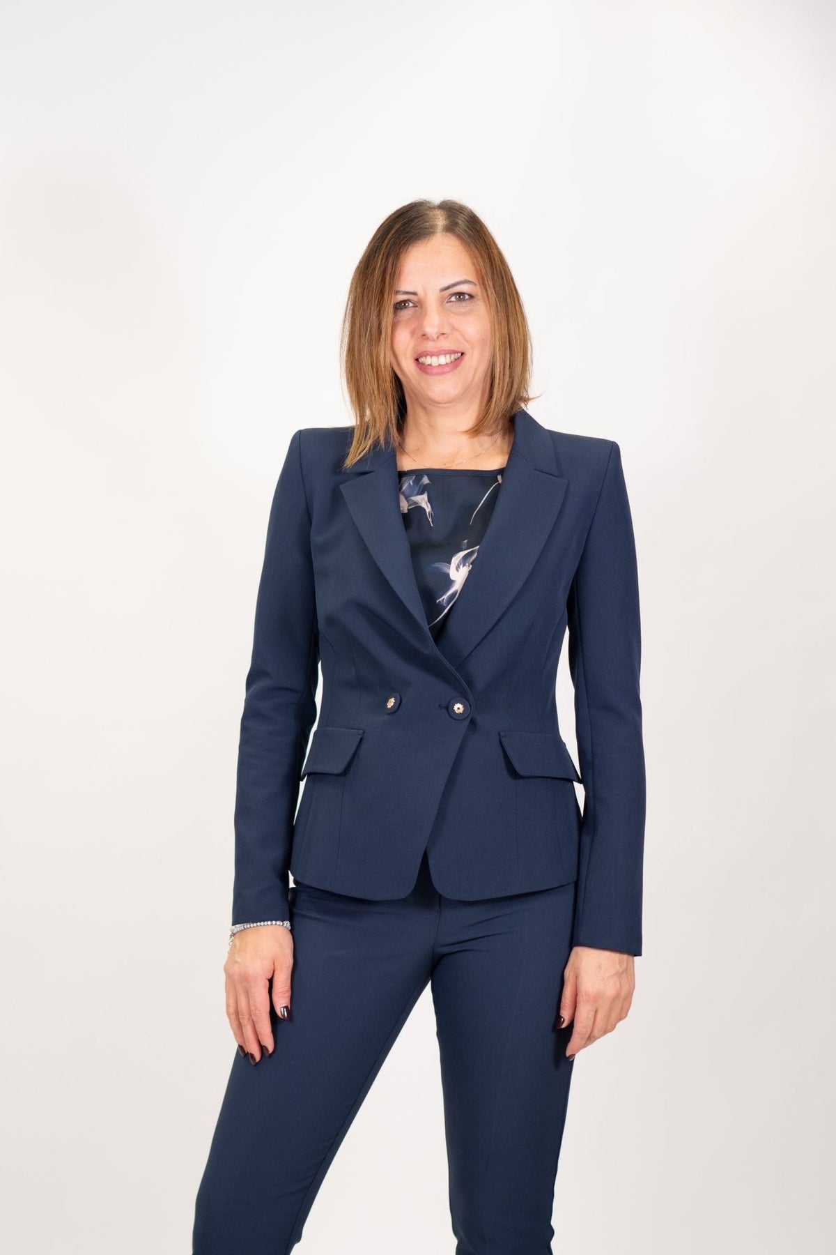 Rinascimento - Giacca Sfiancata In Tessuto Tecnico Con Rever A Lancia - Donna - World Fashion