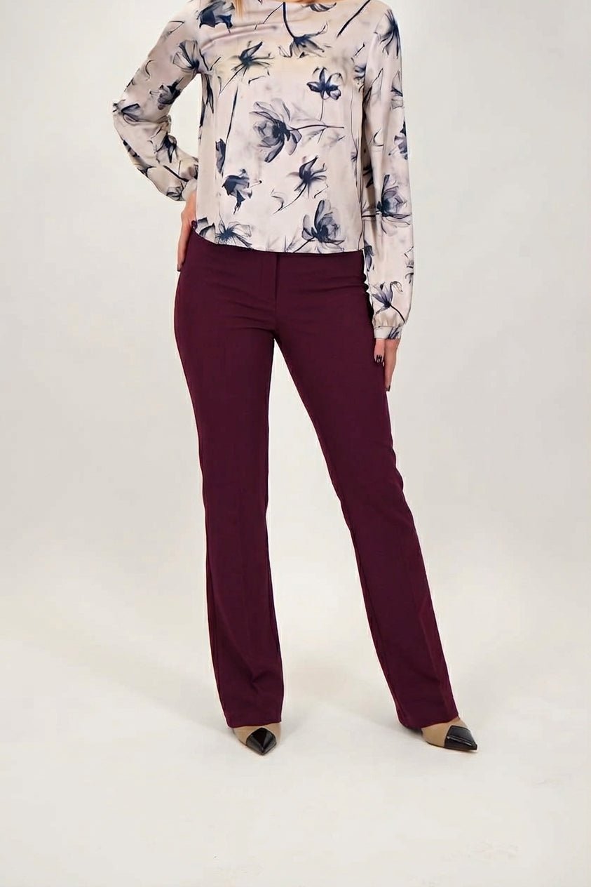Rinascimento - Pantalone a zampa in tessuto crepe - Donna - World Fashion