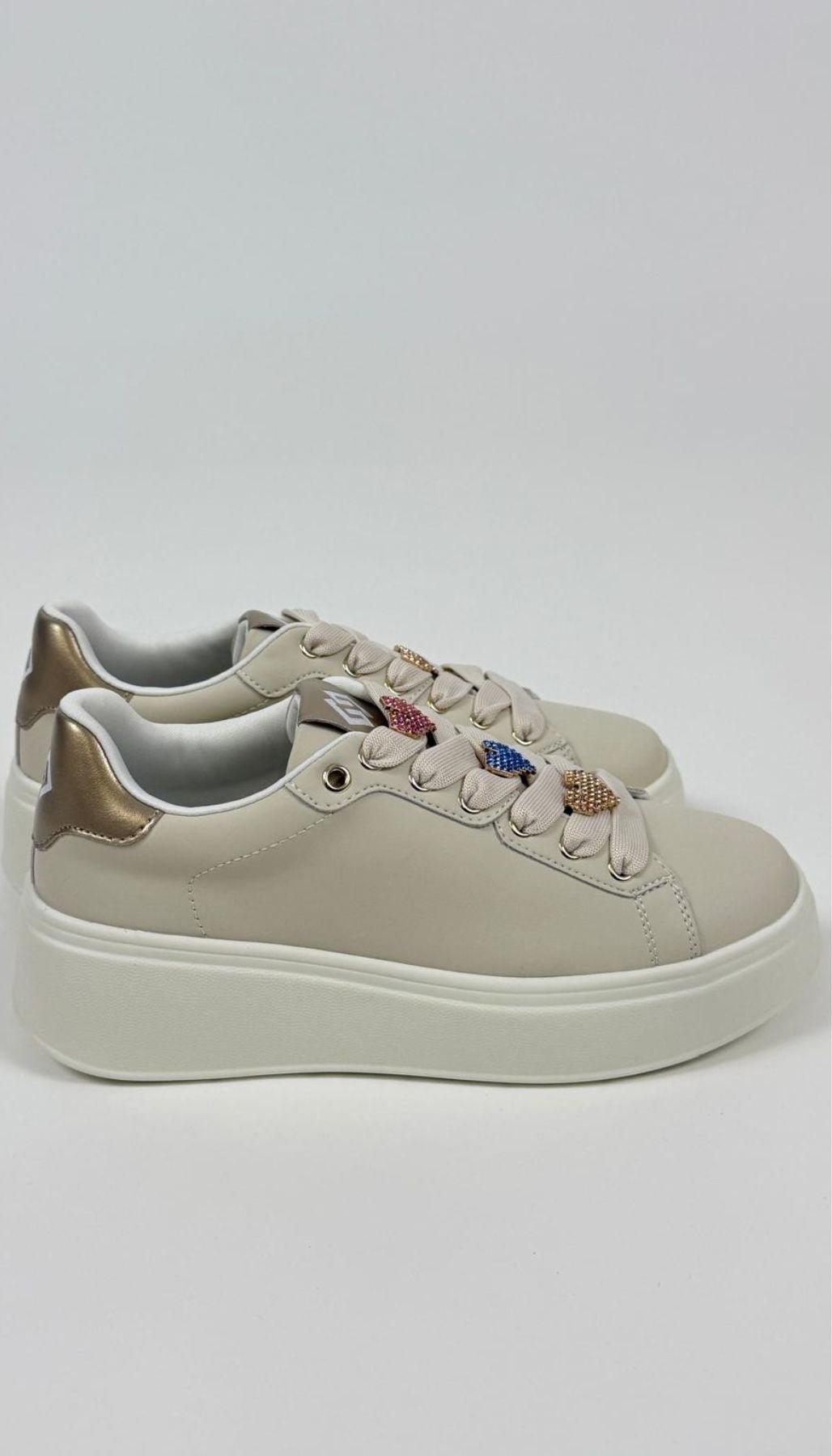 Sneakers Donna Stringate con Accessorio Bianco Donna - Gold&Gold - World Fashion