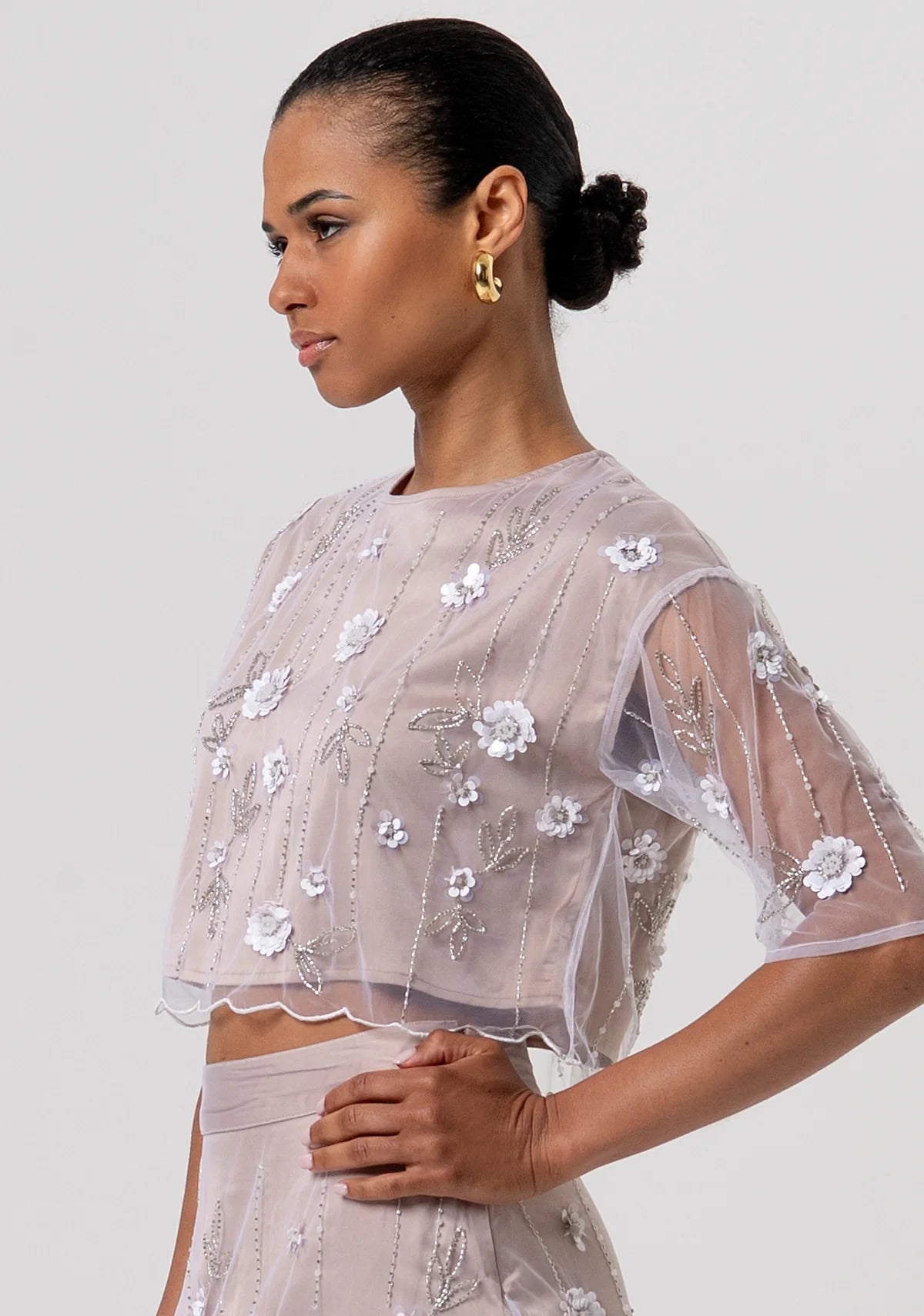 Top cropped in tulle con fiori e strass applicati Donna - Fracomina - World Fashion